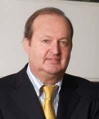 Dr Alfred Grinschgl 200