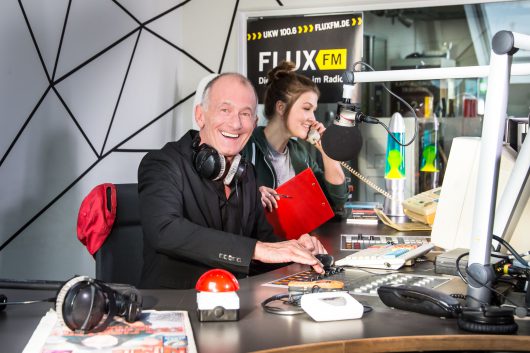 Ray Cokes bei FluxFM im Studio (Bild: Denise van Deesen)