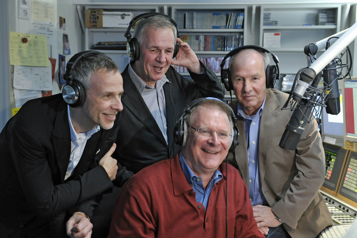 Die Radiolegenden Fred Kogel, Fritz Egner, Jim Sampson und Jürgen Herrmann beim Bayern 3-Kultabend (Bild: ©BR/Julia Mueller)