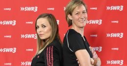 SWR 3 Fitness Duell Christine Froehler und Regina Halmich (Bild: ©SWR3 Stephanie Schweigert)