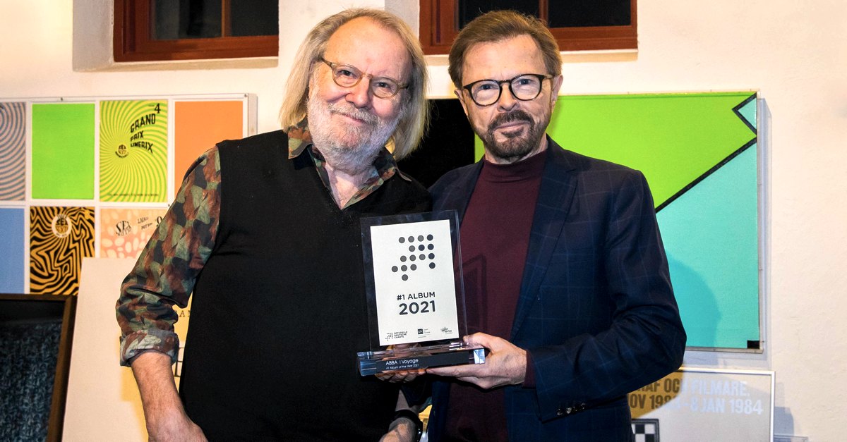 Benny Andersson und Björn Ulvaeus von ABBA mit dem „Nummer 1 Jahres-Award“ (Bild: ©Tove Floss)