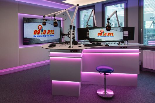 89.0 RTL-Studio 4 (Bild: 89.0 RTL)
