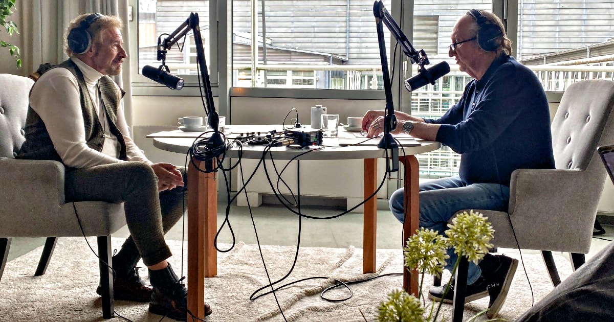 Thomas Gottschalk und Mike Krüger beim Supernasen-Podcast (Bild: © RTL Deutschland / Robert Poerschke)