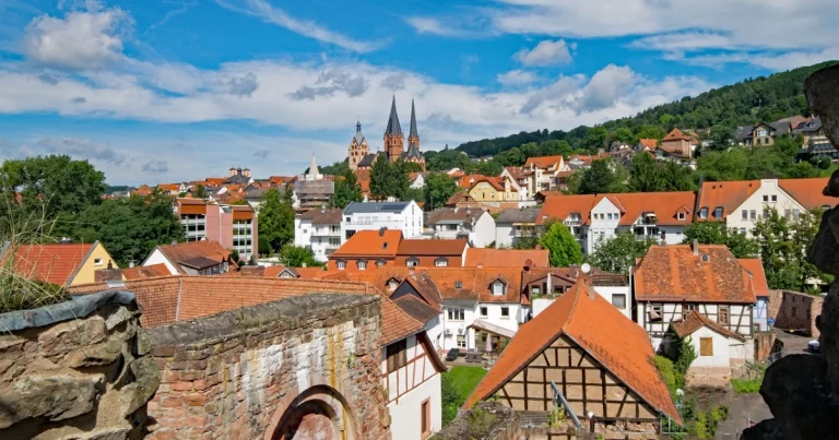 Kaiserpfalz Gelnhausen in Hessen (Bild von lapping auf Pixabay)