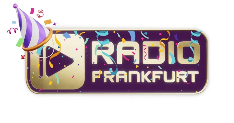 Weltrekordversuch für längste Musik-Radiosendung eines Teams (Bild: © Radio Frankfurt)