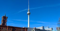 Fernsehturm Berlin am Alex (Bild: © Jörn Krieger)